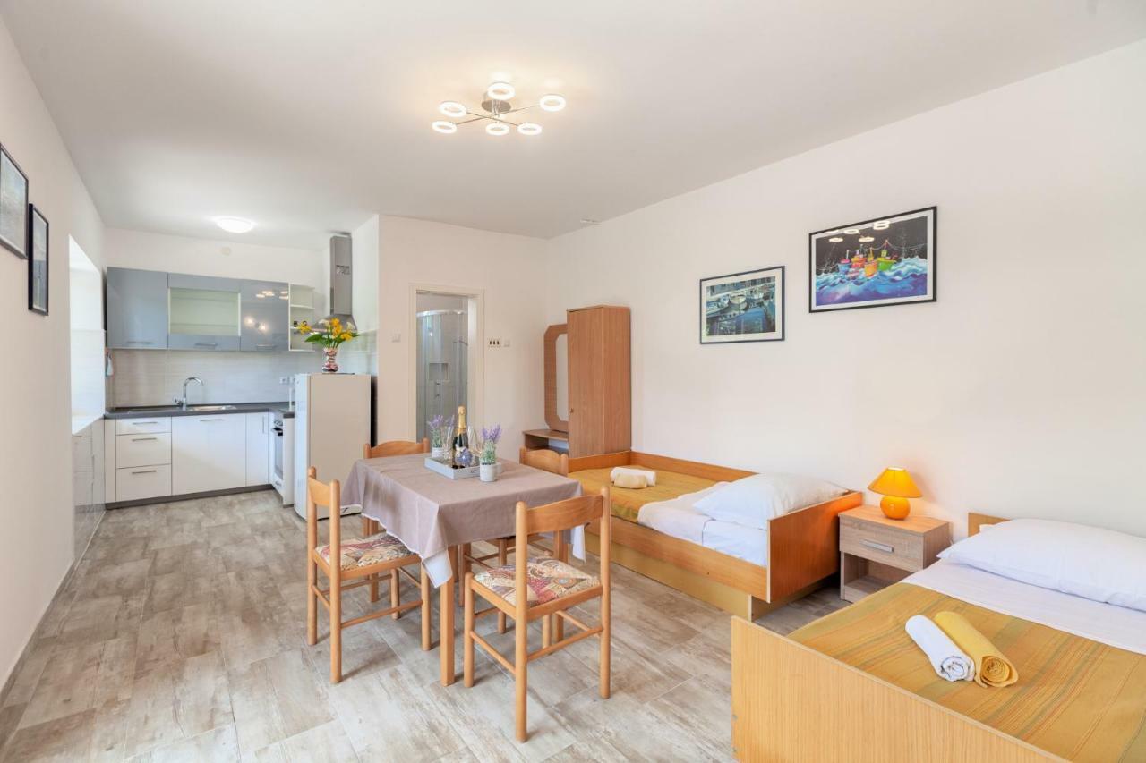 Apartment Ema Премантура Экстерьер фото